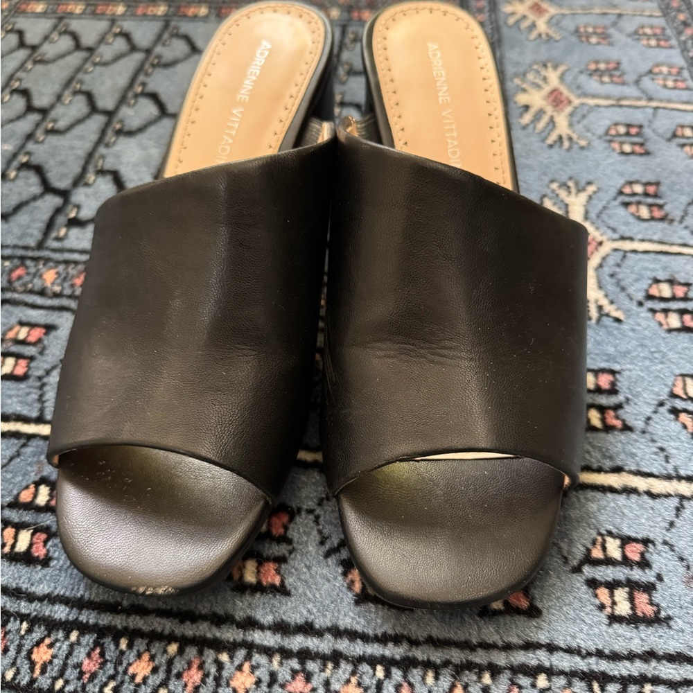 Adrienne Vittadini Black Mules Sleek Design